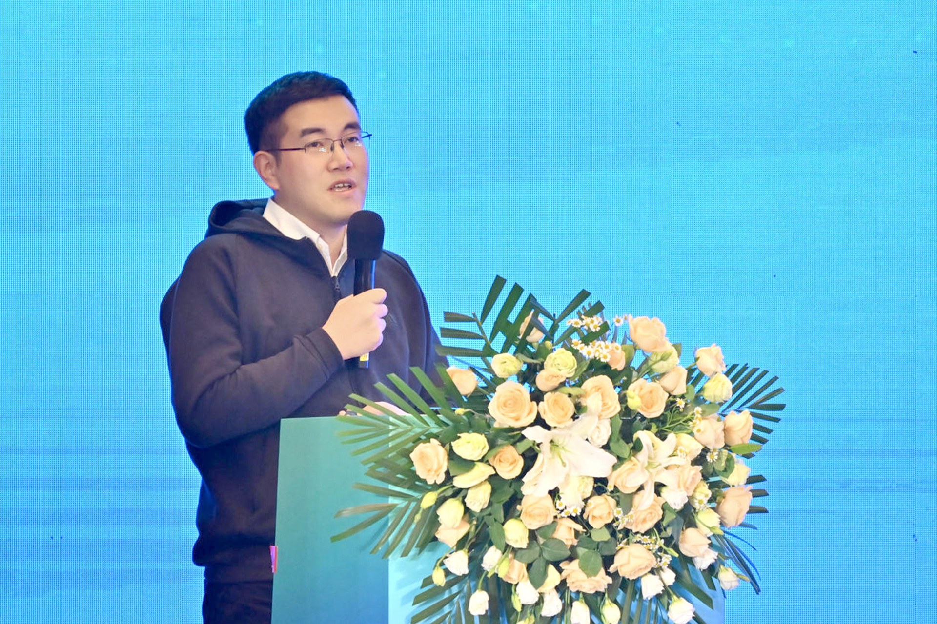 1698116218351928.jpg 张柱-02.jpg
